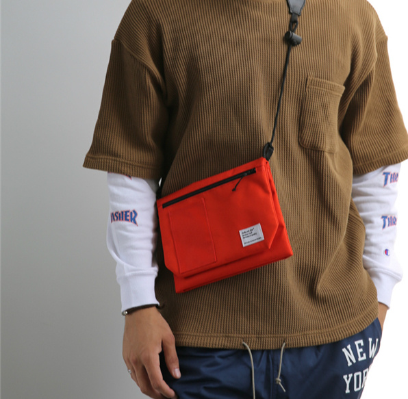 推荐一个男挎包500左右,500元左右的挎包