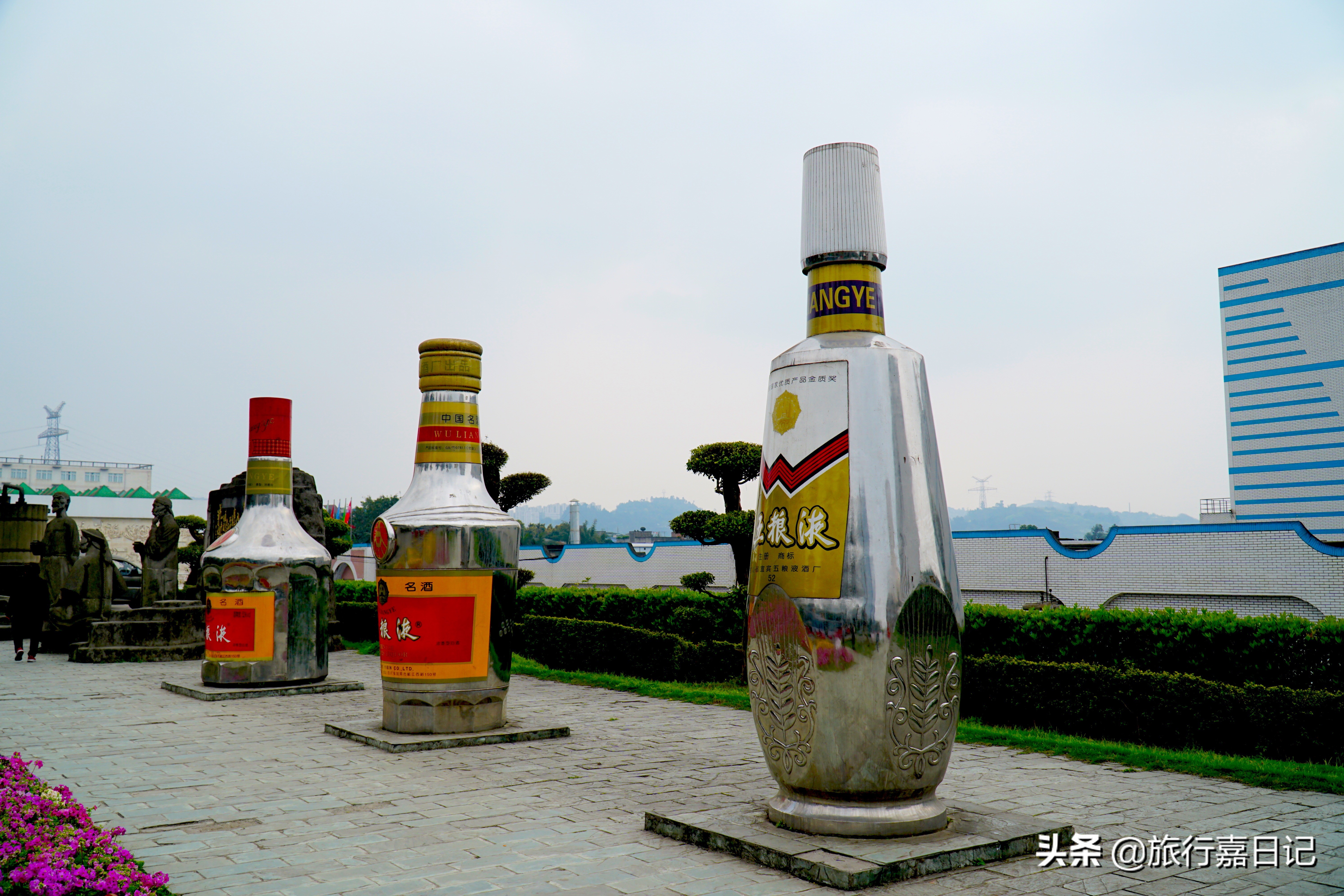 重庆到云南自驾游攻略最佳线路图,重庆到云南旅游500元跟团靠谱吗