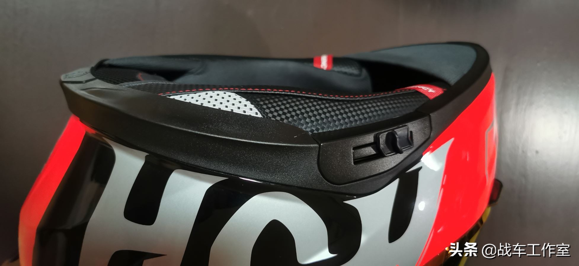 百元级头盔测评,风噪低的千元头盔