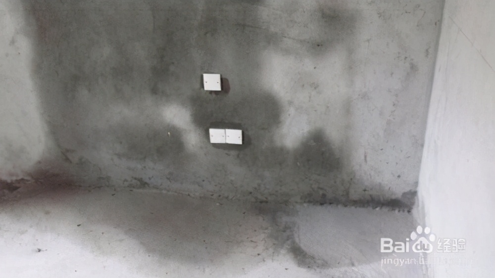 业主楼顶漏水找谁,房屋顶楼漏水起诉物业