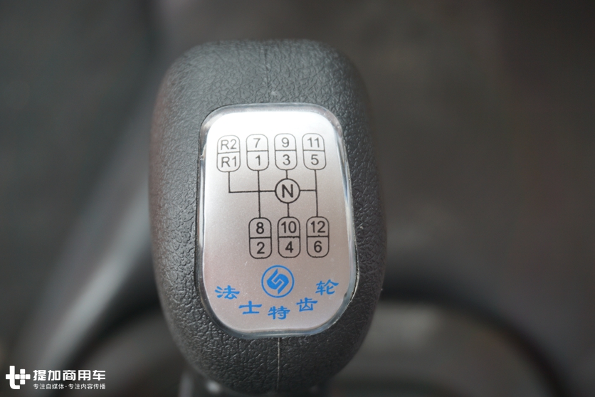 卡车上的各个零部件叫什么,卡车上用得最多的零部件是哪一种