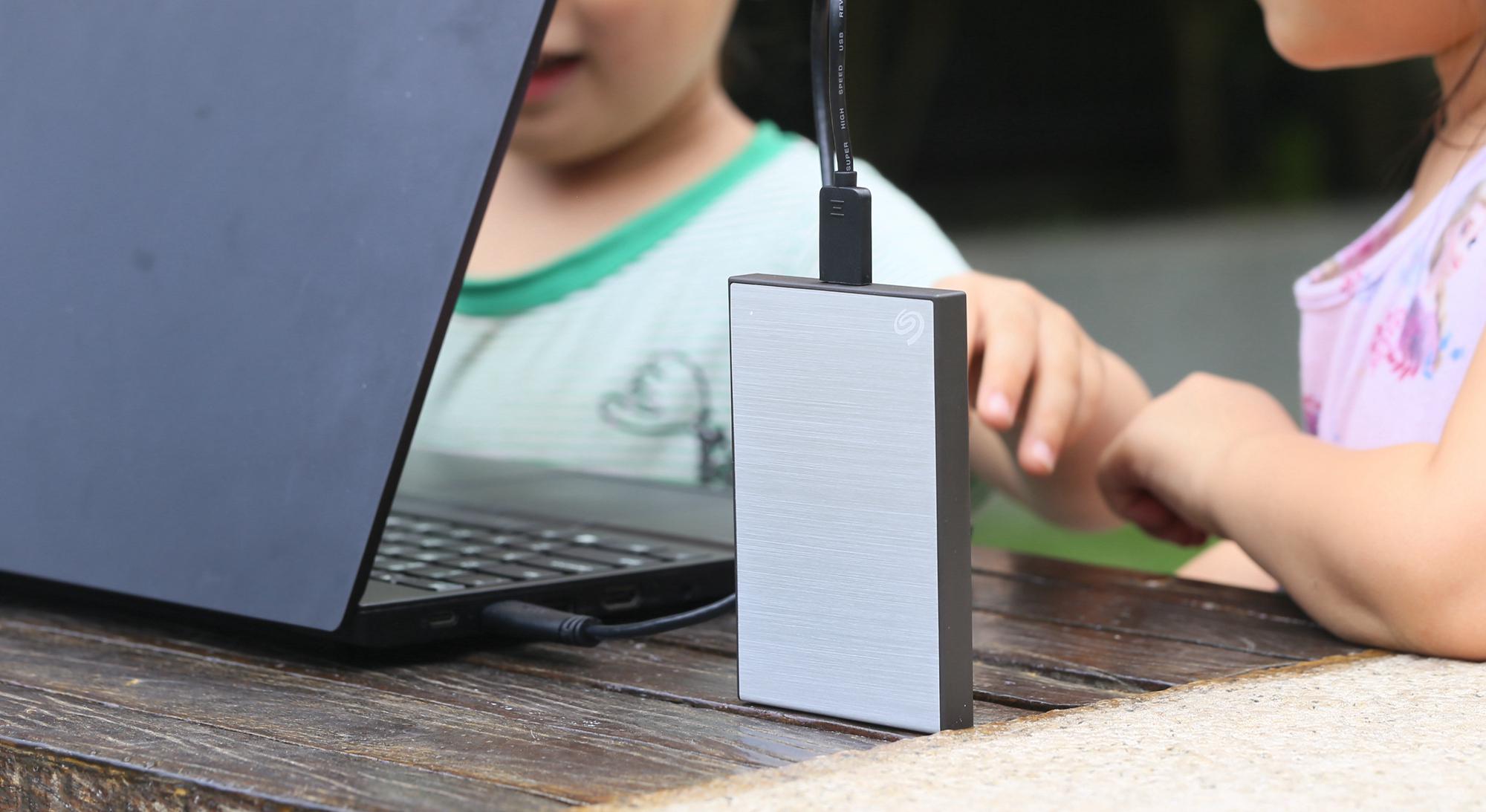 为什么要买移动硬盘,购买移动硬盘需要注意哪些问题