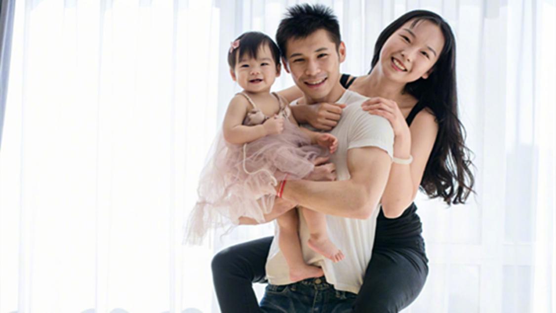 张成龙被白富美倒追,体操张成龙简历