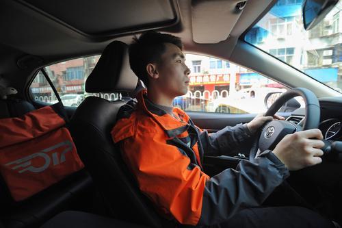 坐办公室不如跑外卖,坐办公室不如送外卖