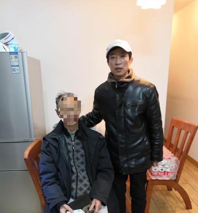 方舱医院抗击疫情实录,疫情下的武汉慢镜头