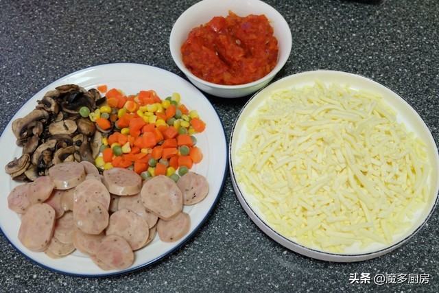 自制披萨的超简单做法,自制披萨最简单的方法