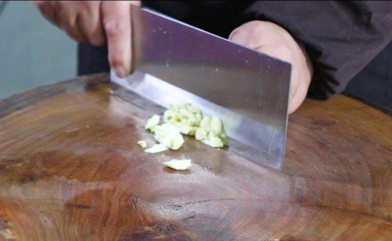 猪肝怎样做滑嫩,猪肝怎么做好吃又嫩无腥味