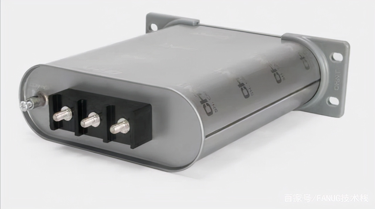 功率因数提高到1需并联多大电容,并联电容提高功率因数都改变什么