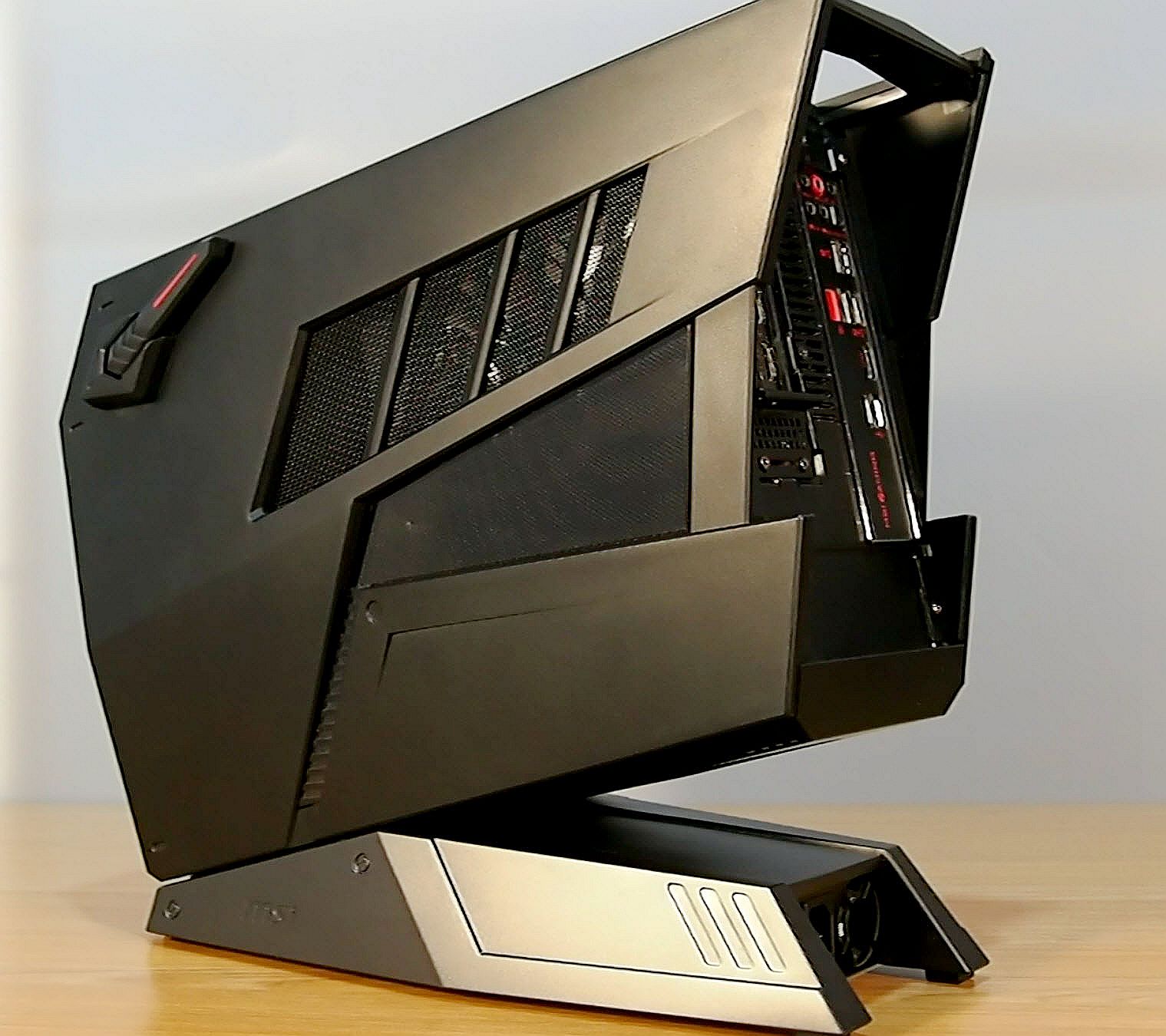 小体量能否撼动新游戏?宙斯盾3测试《全境*锁封**2》