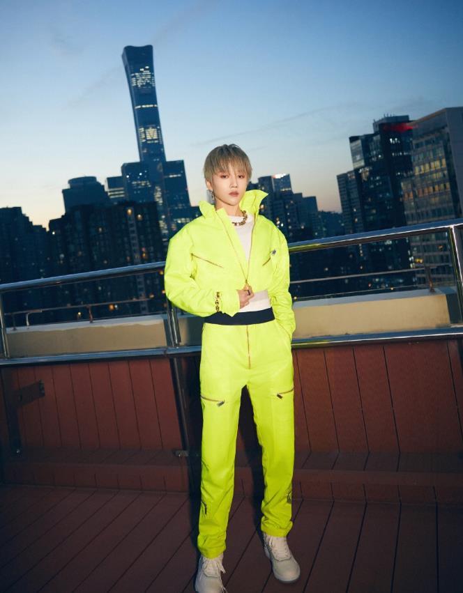 牛莉穿粉红色大衣,牛莉惊艳的古装造型