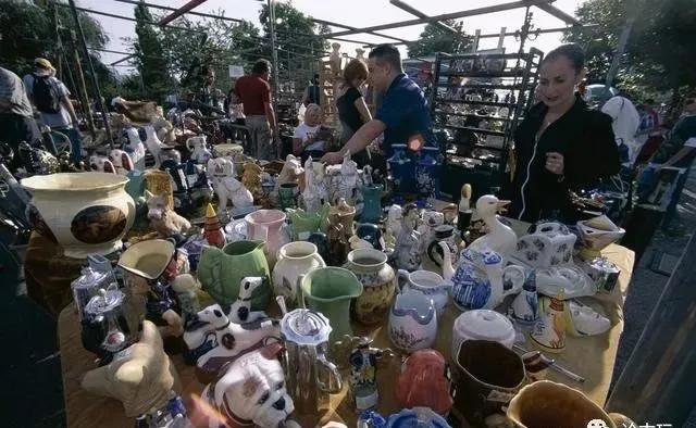 陕西农民挖到六吨重夜明珠,陕西男子挖到夜明珠如今成了路灯