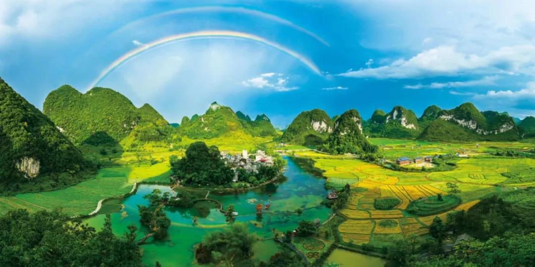 广西山水秀丽的地方视频,广西鹅泉风景比桂林还好看