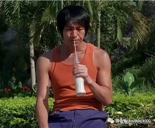 吴孟达为啥和周星驰分开,吴孟达与周星驰分开的原因