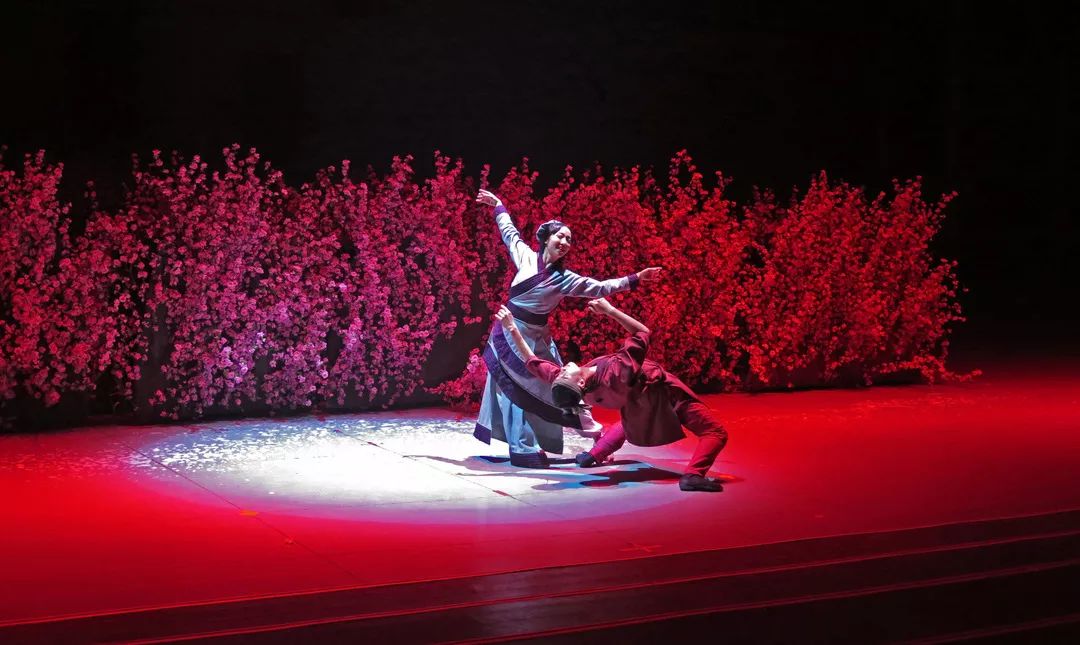 邯郸方特双人套餐199元门票直播,2022邯郸方特门票在哪儿买便宜