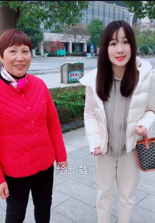 发糖了发糖了！抖音上这7类高糖CP帮你搞定情人节营销！