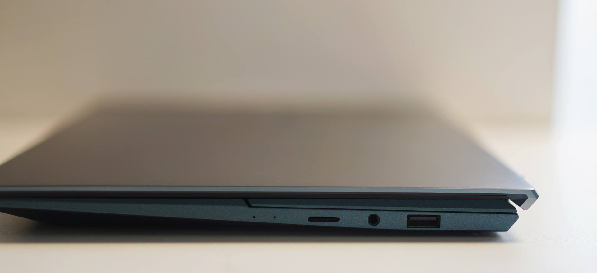 华硕灵耀x双屏笔记本到底怎么用,华硕灵耀x双屏笔记本评测