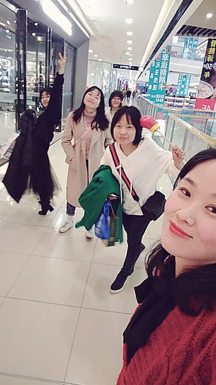 和甜的人相处,和你在一起空气都是甜的