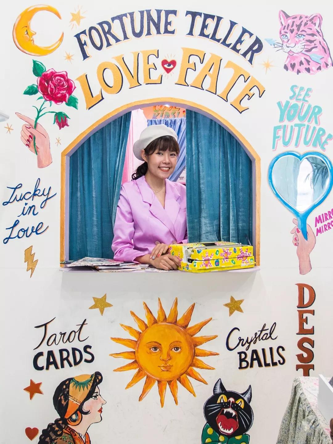 泰国便宜小众潮牌衣服,最近很火的泰国潮牌衣服