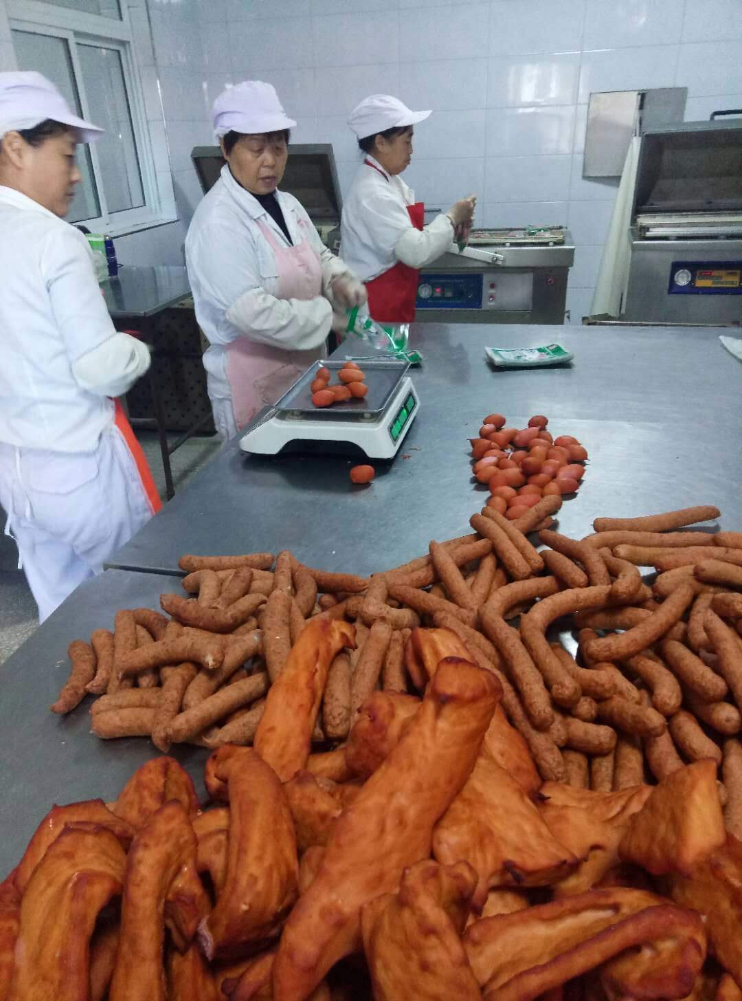 哈尔滨商委红肠排队阵容,哈尔滨秋林红肠排队