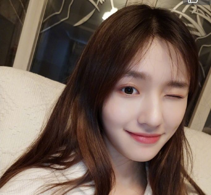 林允奇葩减肥法,林允小号减肥历程