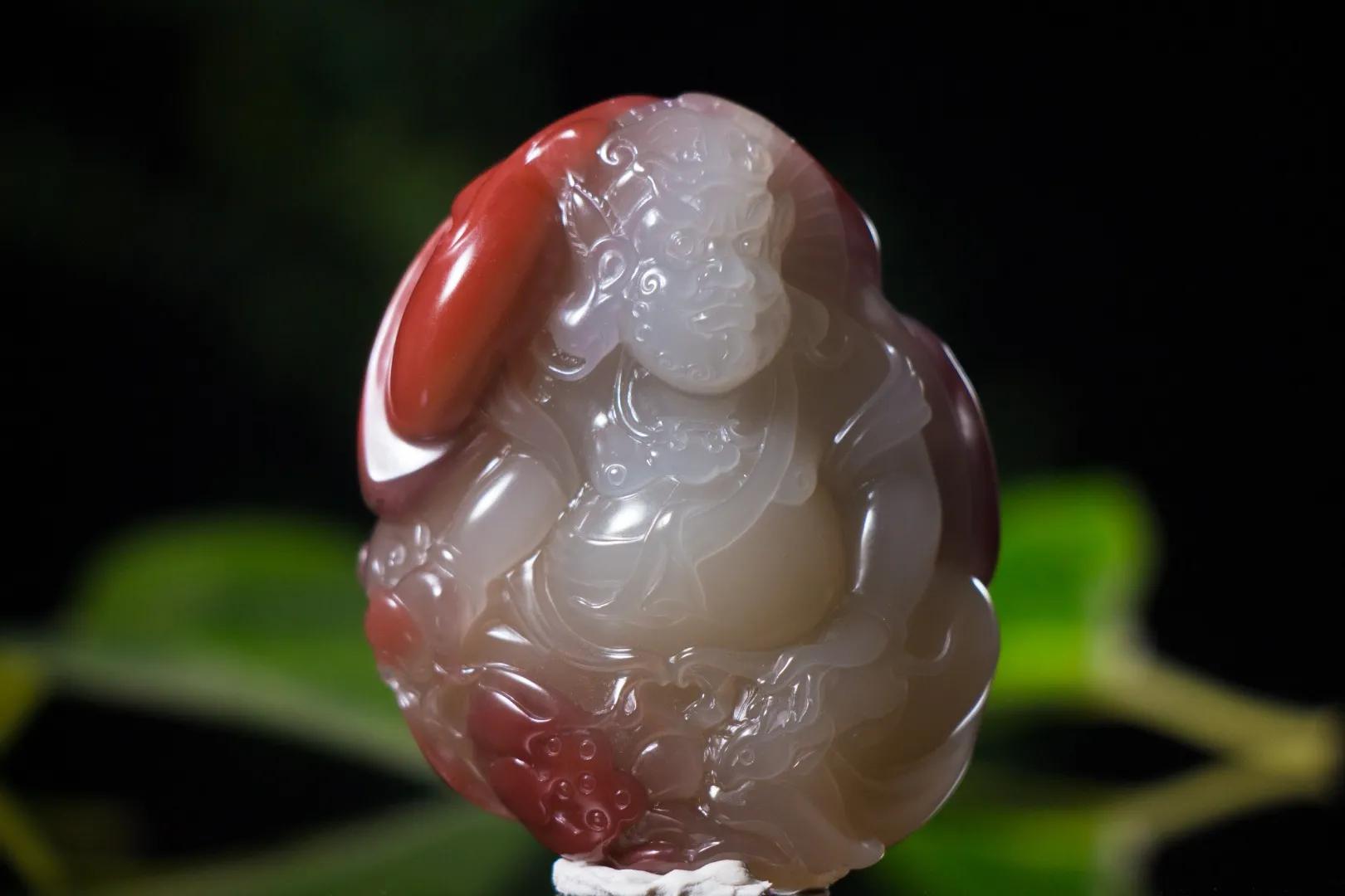 如何通过光线鉴别秦紫玉教你一招,秦紫玉高端料能收藏吗