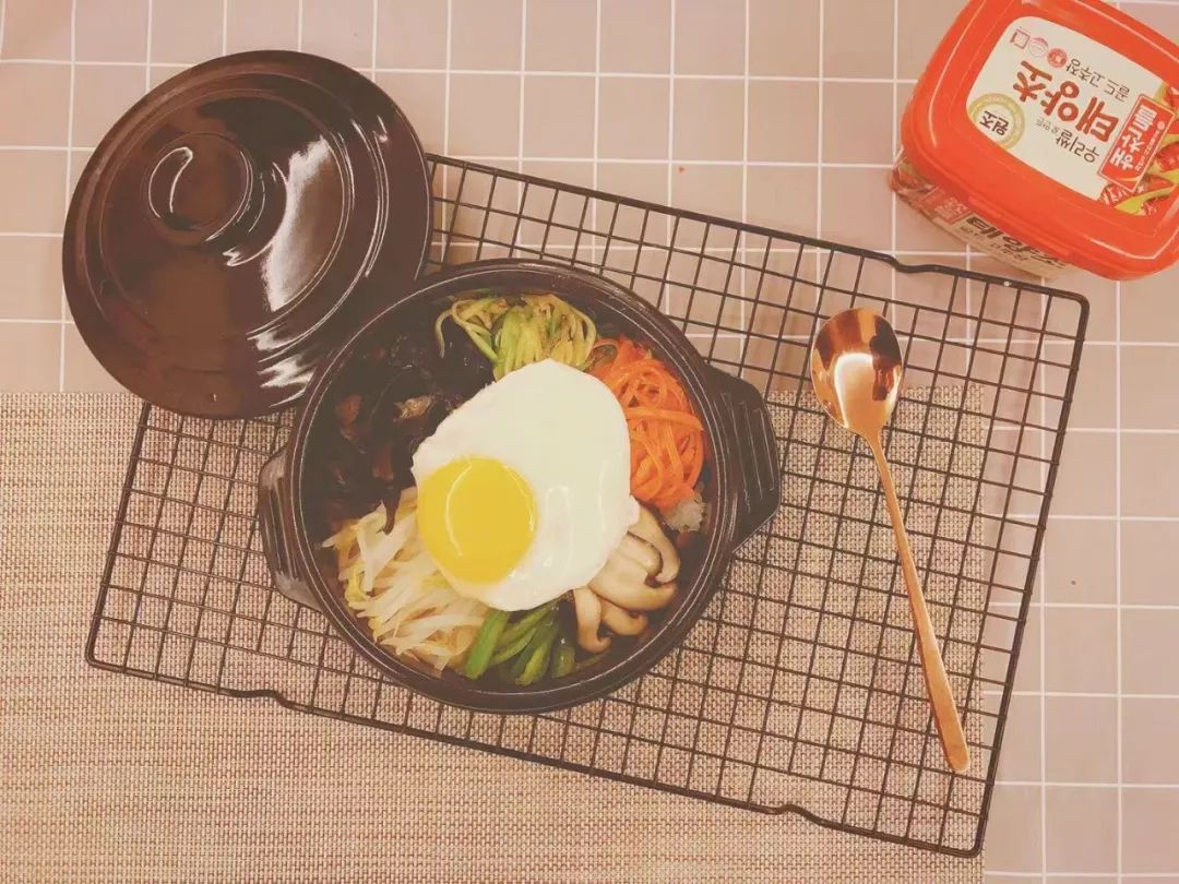 韩国石锅拌饭详细介绍,石锅拌饭4人餐