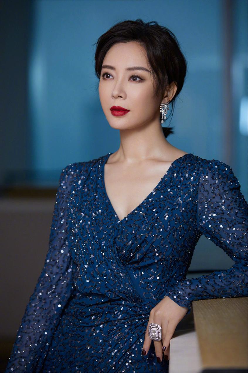 一看就很贵气的女人是什么样子的,真正贵气的女人是什么样