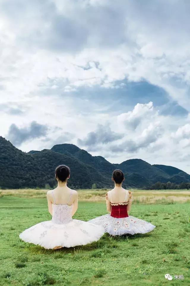 男摄影师爱上女富婆,男生摄影师爱上了美女