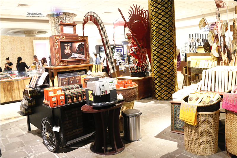 在印尼见识传说中最昂贵的猫屎咖啡