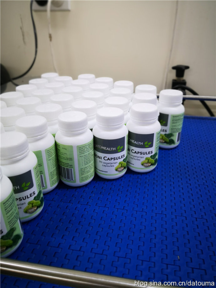 从代理品牌起家,从生产商到经销商到零售商