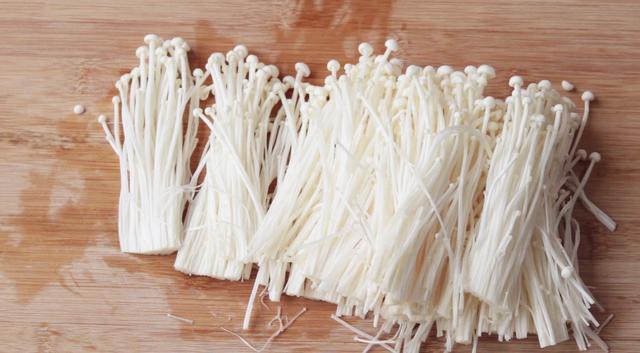 锡纸花甲粉最简单的做法,锡纸花甲粉怎么做很好吃