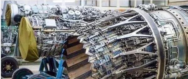 苏57新发动机,苏57的最新型号