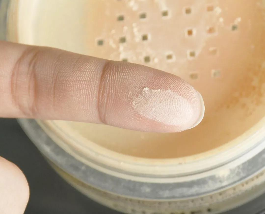 十大最好用彩妆散粉品牌,6款超高口碑散粉推荐