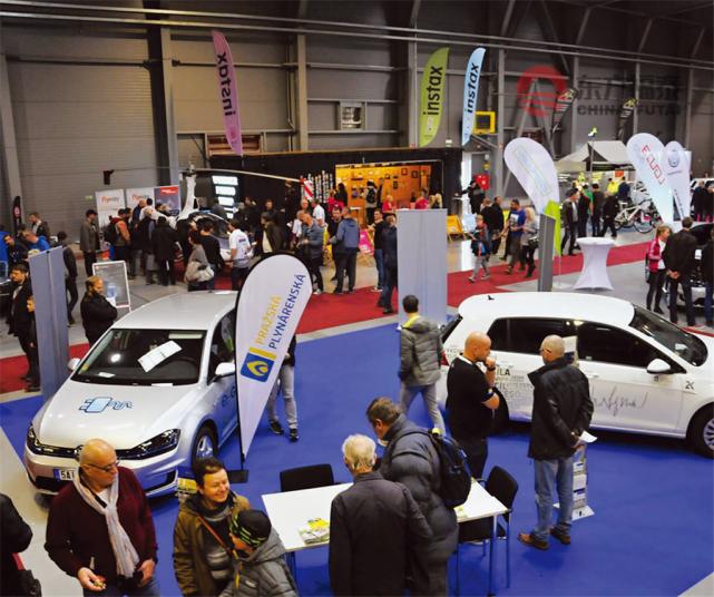 捷克新能源汽车报价,新能源汽车欧洲车展