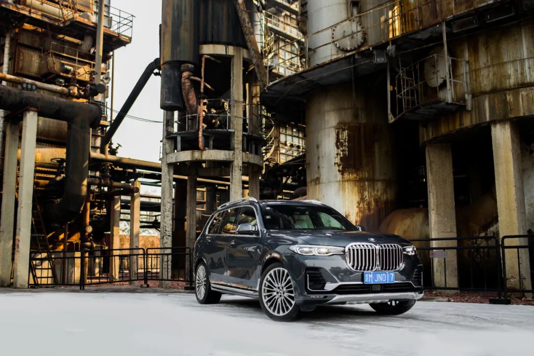 迈向奢华新高度全方位体验宝马X7