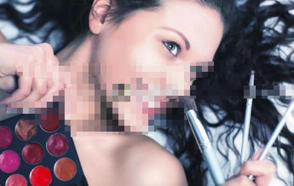 化妆品微商如何赚钱快速拿货,微商化妆品怎么赚钱的啊