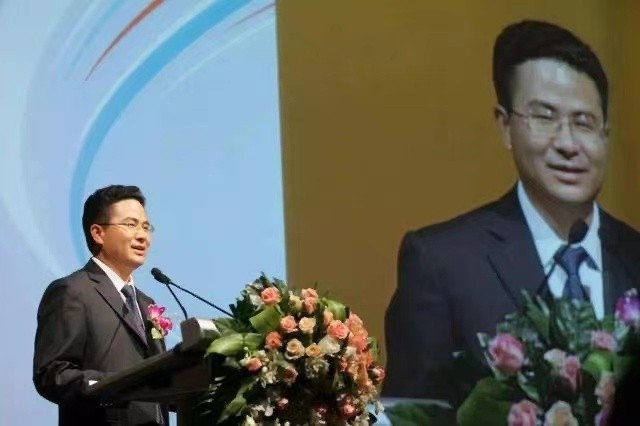 金立老板刘立荣输给谁了,金立和刘立荣现状