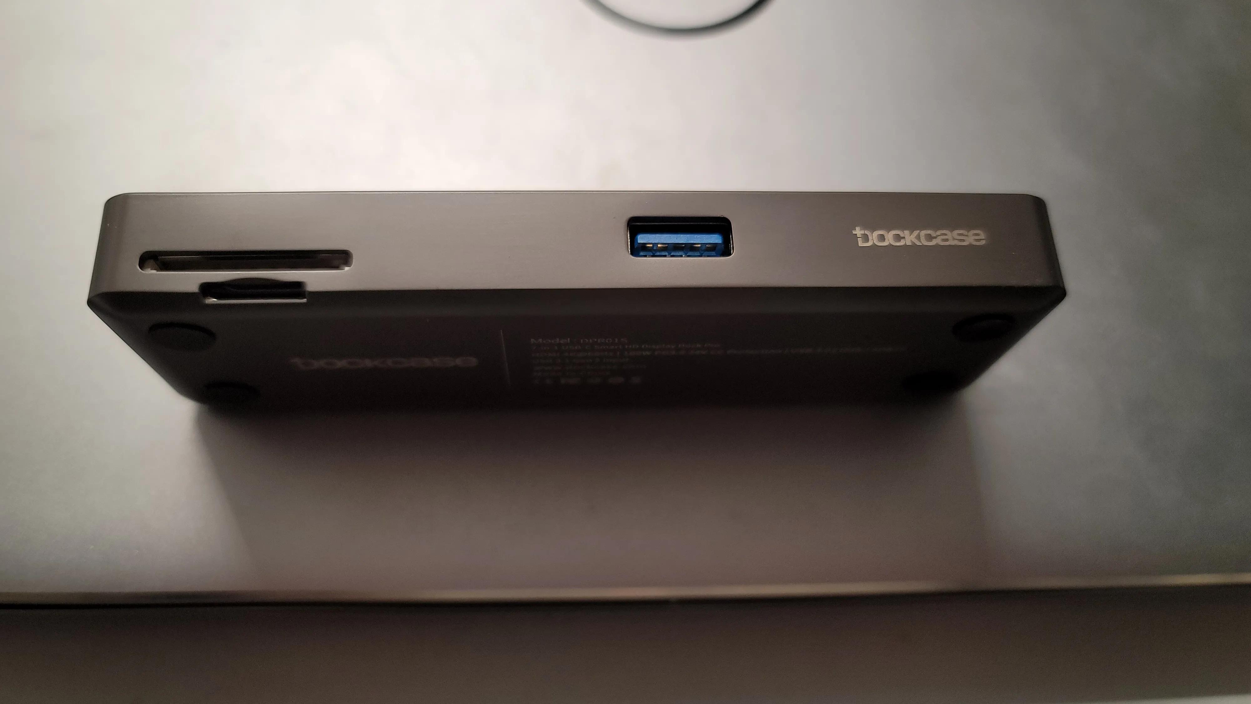 dockcase扩展坞跟西伯利亚耳机,dockcase七合一可视化扩展坞测评