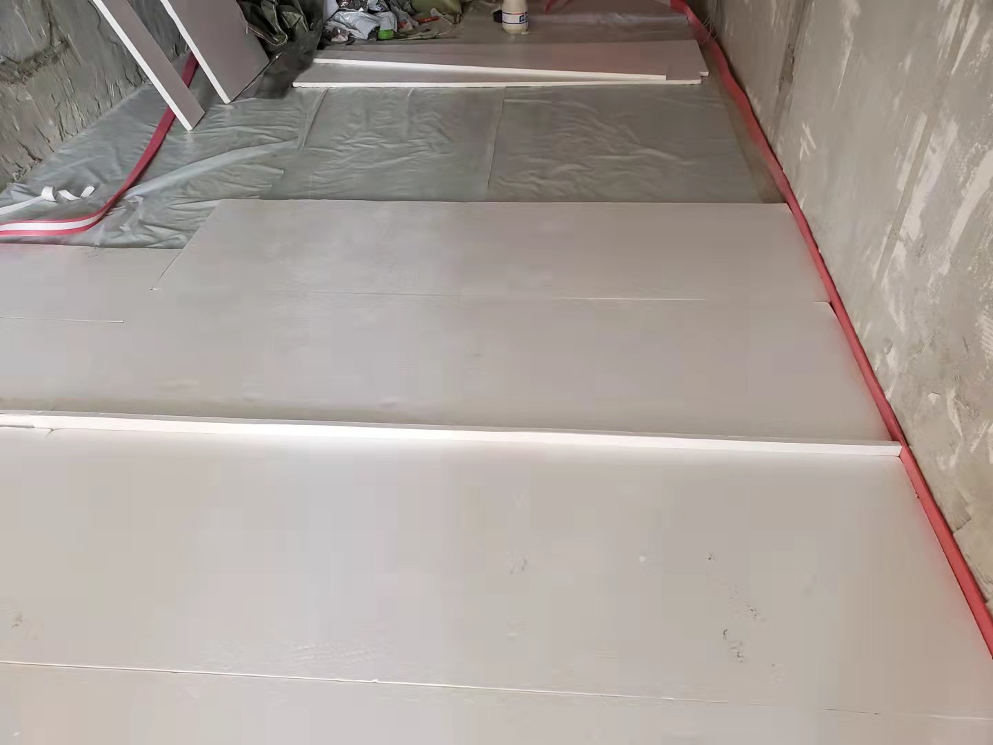 地暖的铺设方法有哪些,地暖的铺设方法和注意事项