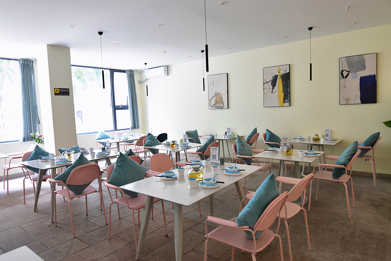 来三亚必吃的海南菜,三亚旅游在哪里吃海南菜