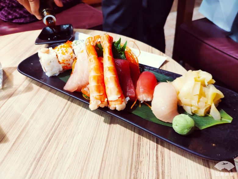 阿联酋航空a380头等舱套房解说 (土豪体验阿联酋航空a380头等舱)