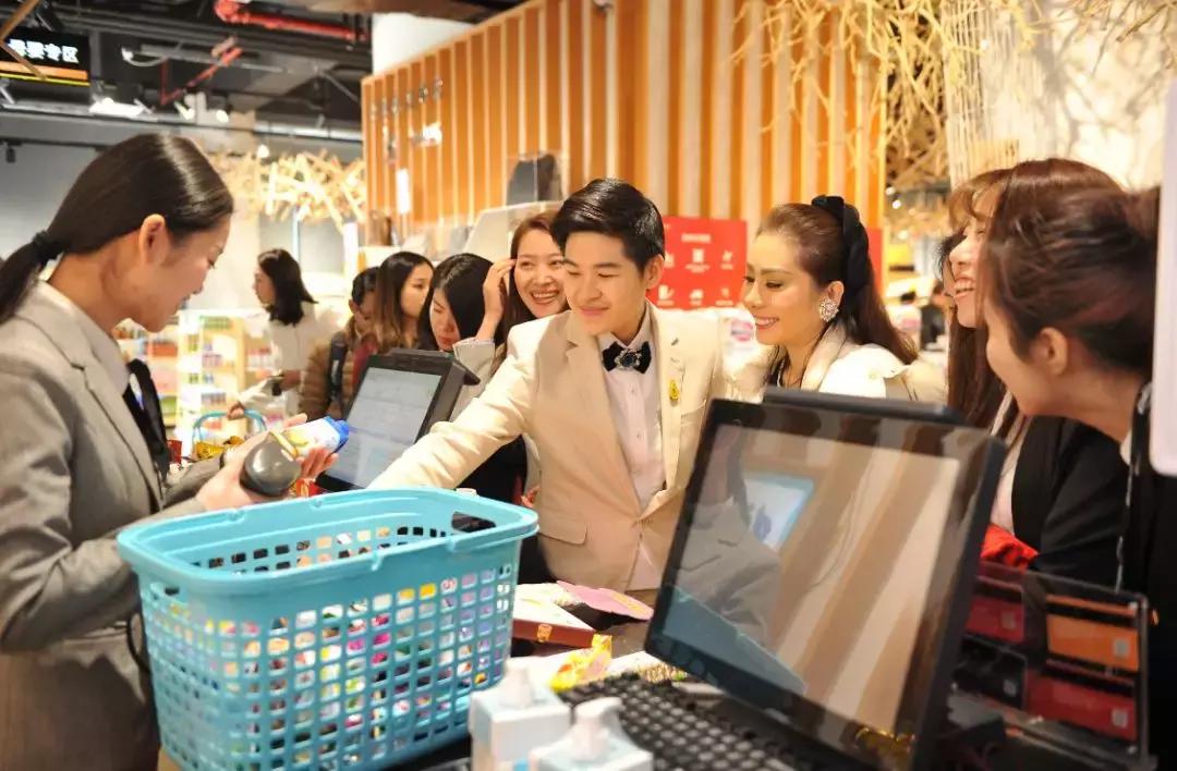 叮叮网全球购物平台,叮叮网络工作室