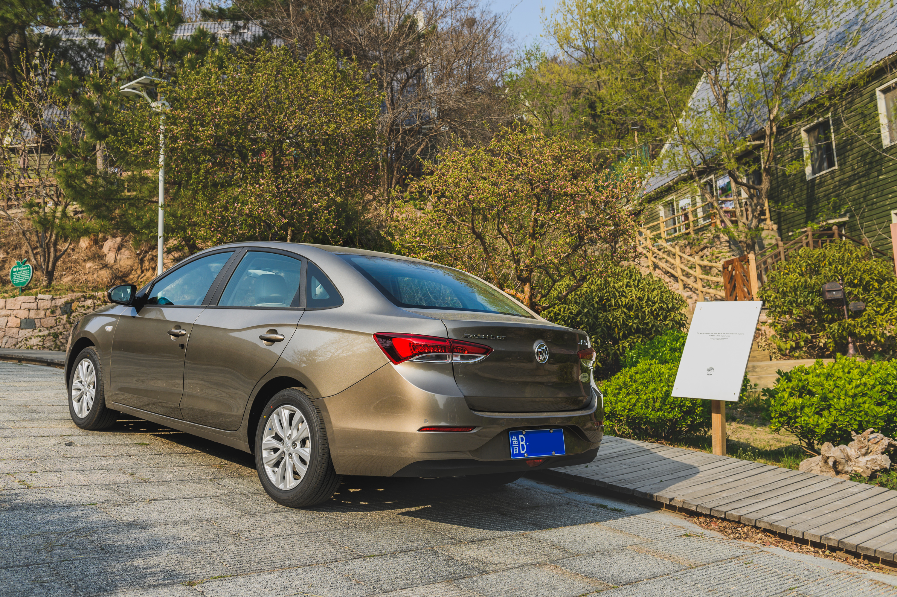 别克英朗精英版车主真实感受,2019款英朗车主真实感受