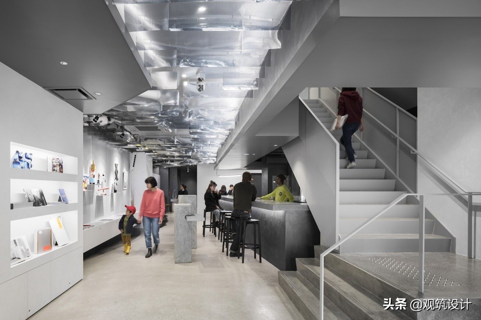 BnAAlterMuseum美术馆酒店，京都，艺术房间与垂直画廊