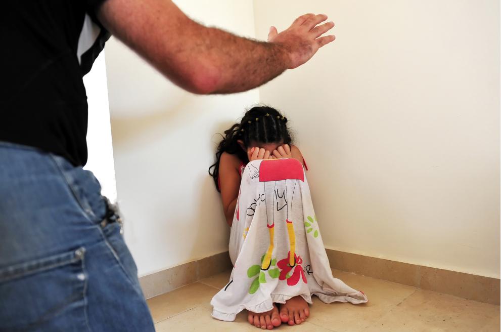 童年阴影挥之不去,挥之不去的童年阴影解说