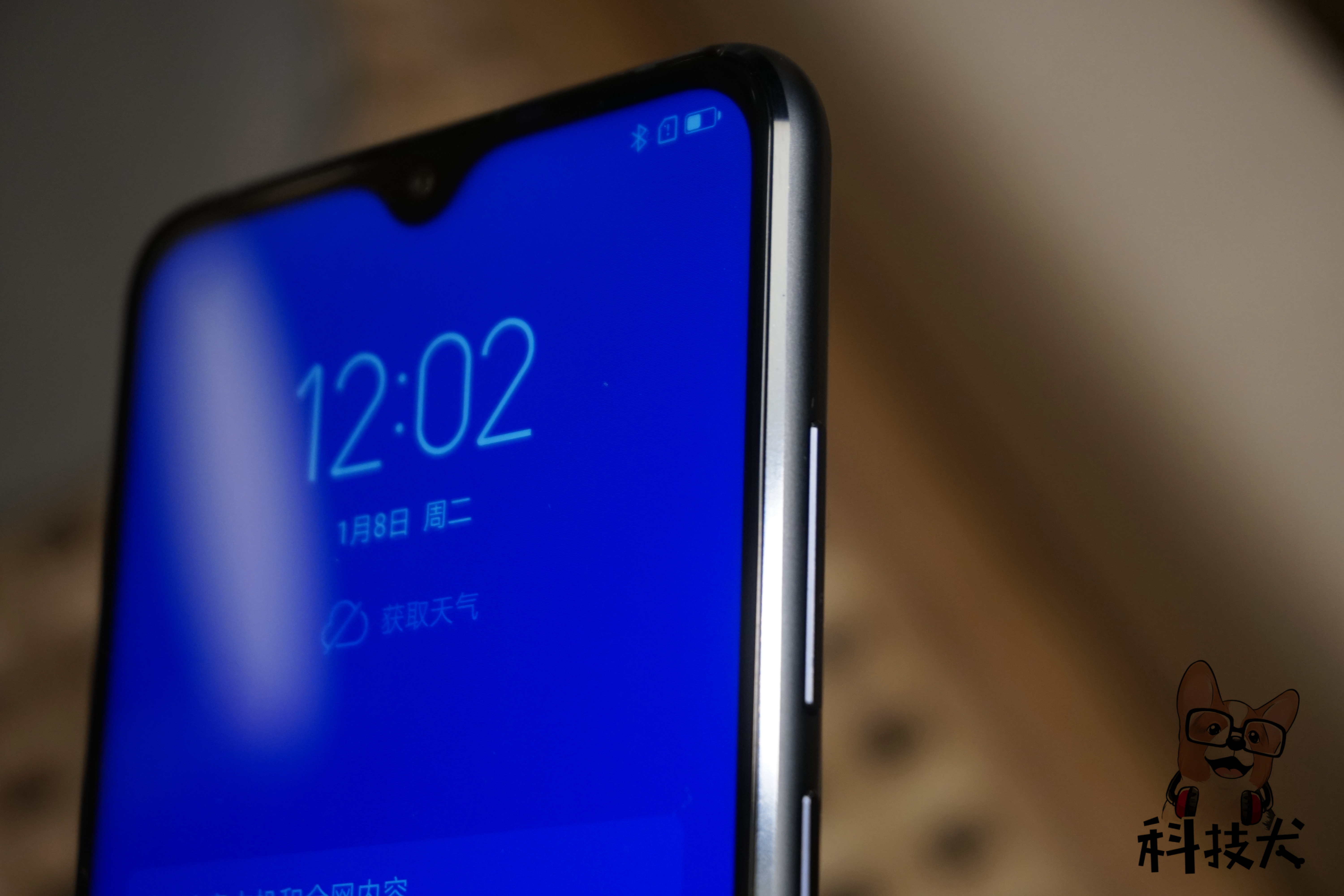 鐪熸垜q3s瀵规瘮vivoz5,鑱旀兂z6闈掓槬鐗堝姣攙ivoz3