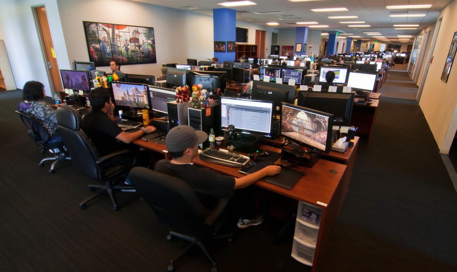 小小的饮品店一月净赚10万,小饮品店一年利润多少