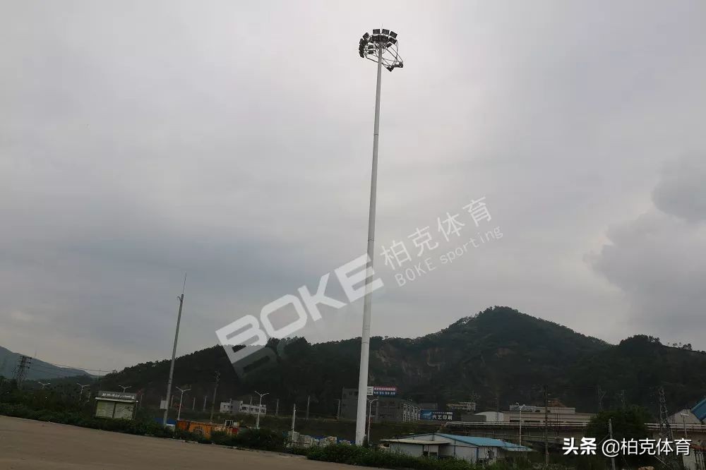 足球场高杆灯380v的,足球场高杆灯直销