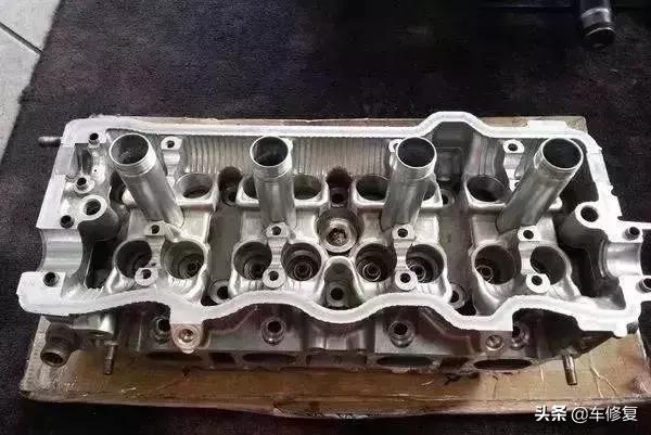 假机油造成危害的视频,使用假机油对汽车有什么危害