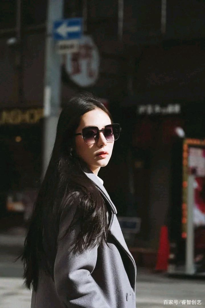 折叠太阳镜最新款,时尚最新款太阳镜